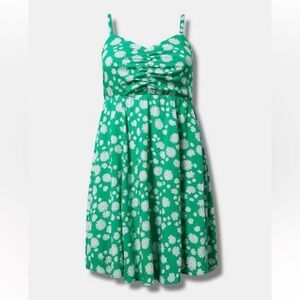Adorable Green Torrid Challis Skater Mini Dress Size 0